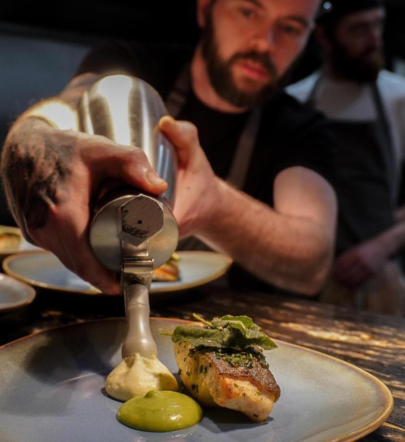 The Banks Restaurant And Accommodation Strabane Extérieur photo